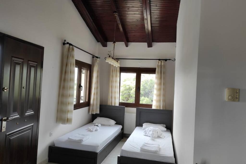 Villa Artemis Penthouse 10 Minute From National Airport Exterior foto